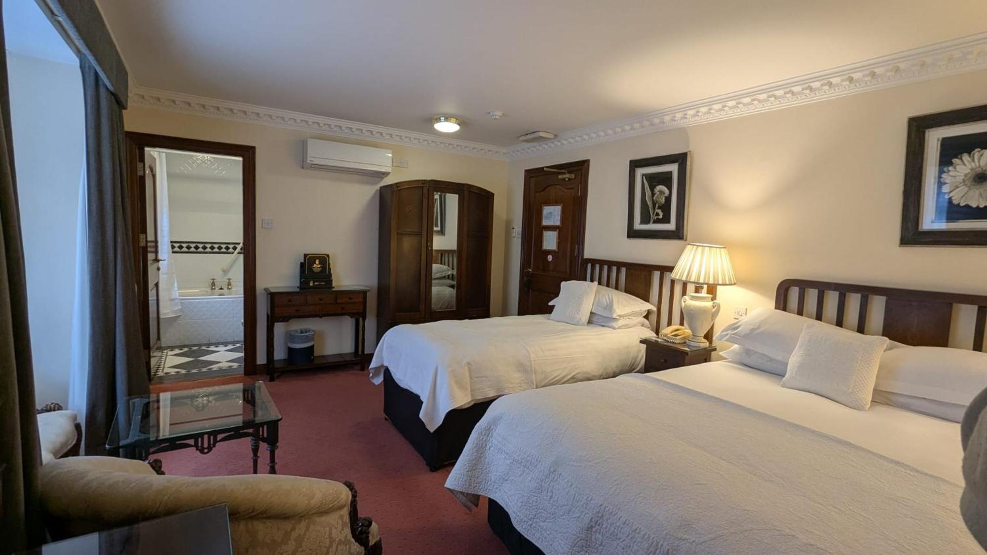 מלון Foley'S Townhouse קיל איירן מראה חיצוני תמונה