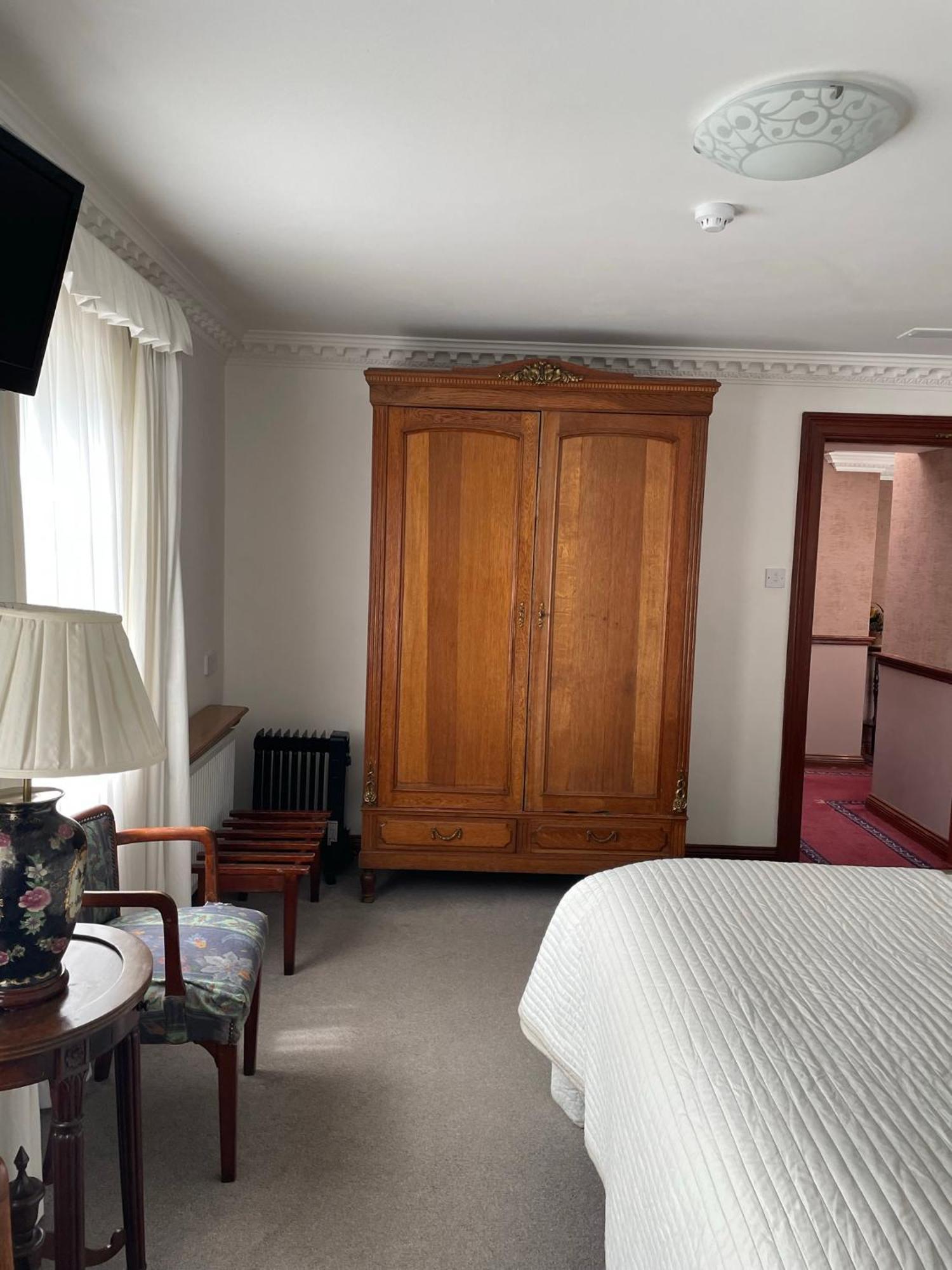 מלון Foley'S Townhouse קיל איירן מראה חיצוני תמונה