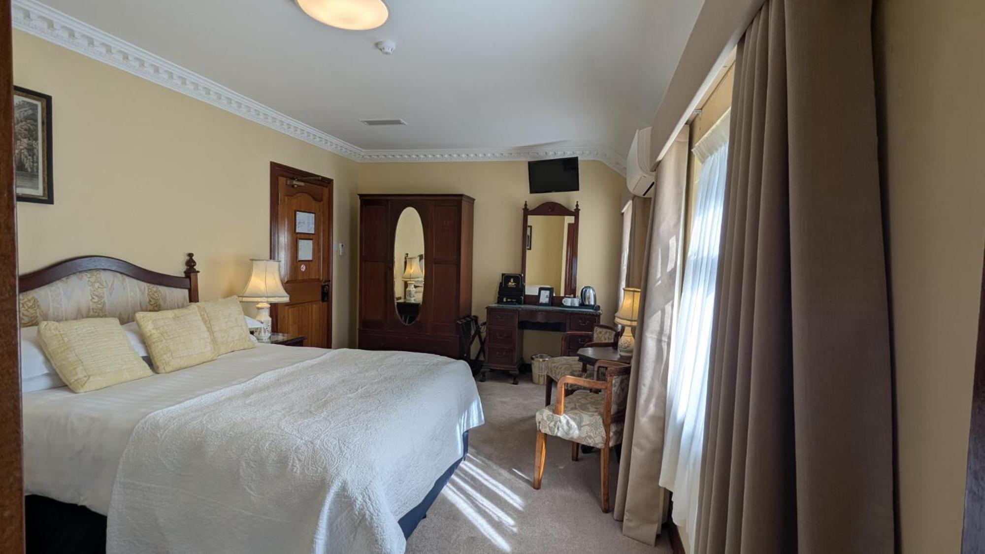 מלון Foley'S Townhouse קיל איירן מראה חיצוני תמונה